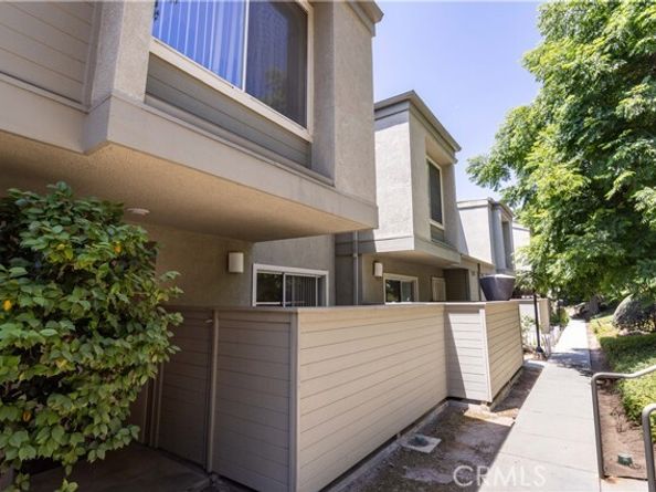 15786 Midwood Drive 2, Granada Hills (los Angeles) CA 91344