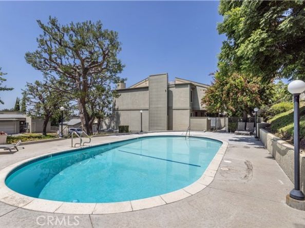 15786 Midwood Drive 2, Granada Hills (los Angeles) CA 91344