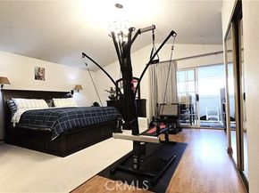 8467 Penfield Avenue, Winnetka (los Angeles) CA 91306