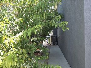 8467 Penfield Avenue, Winnetka (los Angeles) CA 91306