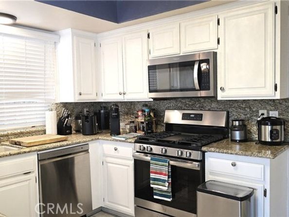 8467 Penfield Avenue, Winnetka (los Angeles) CA 91306