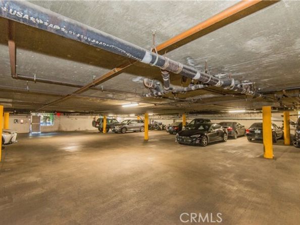 7045 Woodley Avenue 218, Los Angeles CA 91406