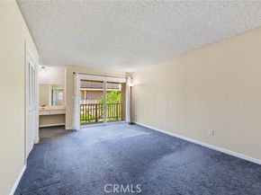 18411 Strathern Street 1, Reseda (los Angeles) CA 91335