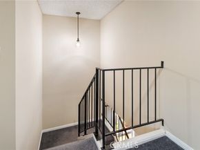 18411 Strathern Street 1, Reseda (los Angeles) CA 91335