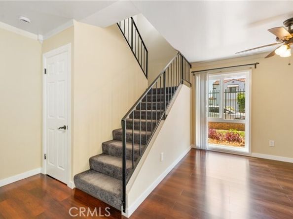 18411 Strathern Street 1, Reseda (los Angeles) CA 91335