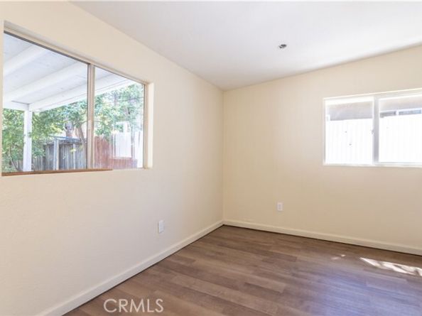 22152 Schoolcraft Street, Canoga Park (los Angeles) CA 91303