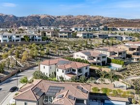 20448 W Liverpool Way, Porter Ranch (los Angeles) CA 91326