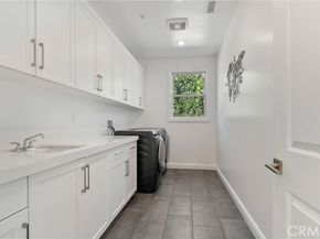 20448 W Liverpool Way, Porter Ranch (los Angeles) CA 91326