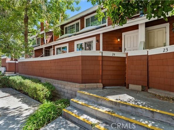 19431 Sherman Way 24, Reseda (los Angeles) CA 91335