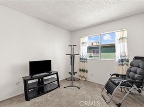 9740 Sepulveda Boulevard 20, North Hills (los Angeles) CA 91343