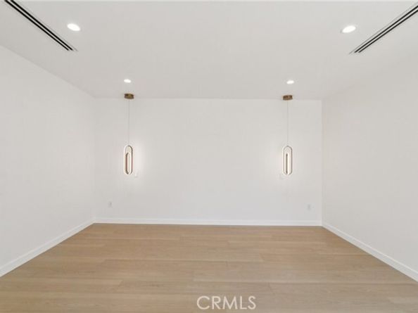 17158 Citronia Street, Northridge (los Angeles) CA 91325