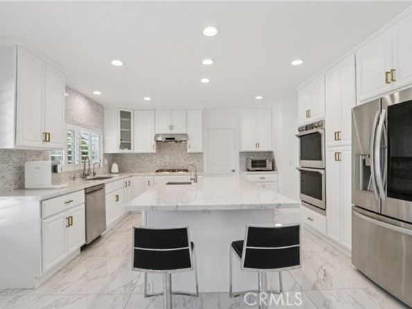 17158 Citronia Street, Northridge (los Angeles) CA 91325