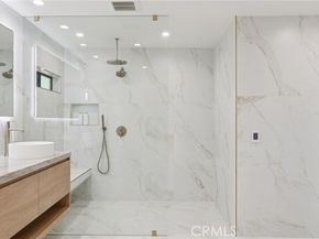 17158 Citronia Street, Northridge (los Angeles) CA 91325
