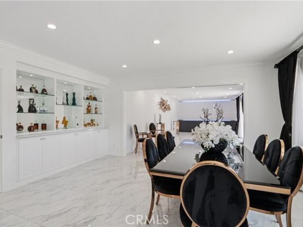 17158 Citronia Street, Northridge (los Angeles) CA 91325