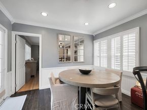 22051 Avenue San Luis, Woodland Hills (los Angeles) CA 91364