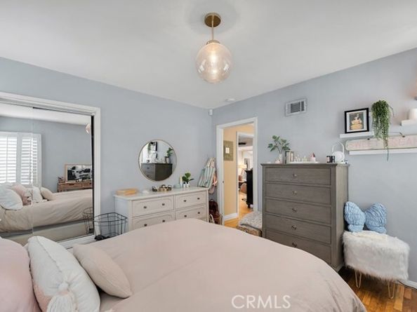 22051 Avenue San Luis, Woodland Hills (los Angeles) CA 91364