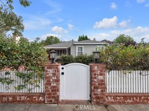 22051 Avenue San Luis, Woodland Hills (los Angeles) CA 91364