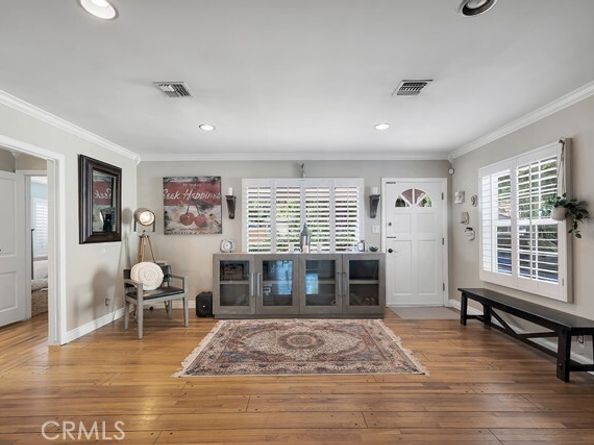 22051 Avenue San Luis, Woodland Hills (los Angeles) CA 91364