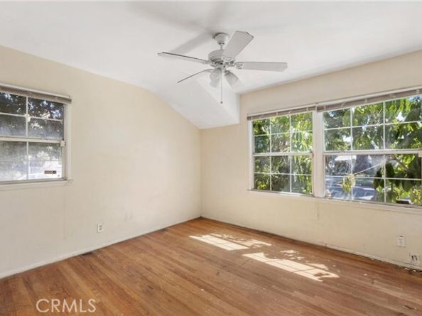 7539 Hatillo Avenue, Winnetka (los Angeles) CA 91306