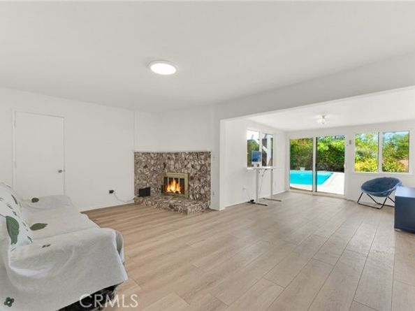 8374 Sausalito Avenue, West Hills (los Angeles) CA 91304