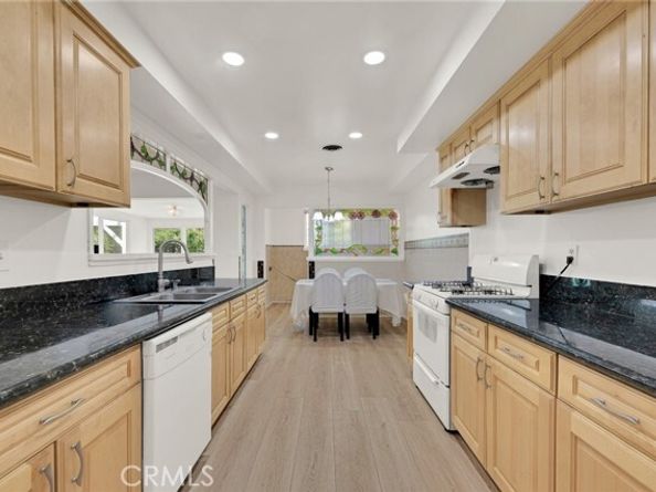 8374 Sausalito Avenue, West Hills (los Angeles) CA 91304
