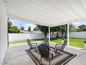 7767 Independence Avenue, Canoga Park (los Angeles) CA 91304