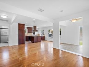 7767 Independence Avenue, Canoga Park (los Angeles) CA 91304