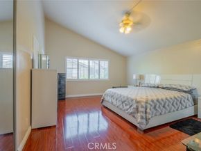 15053 Sherman Way A, Van Nuys (los Angeles) CA 91405