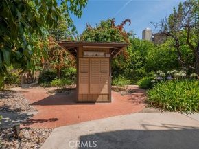 15053 Sherman Way A, Van Nuys (los Angeles) CA 91405