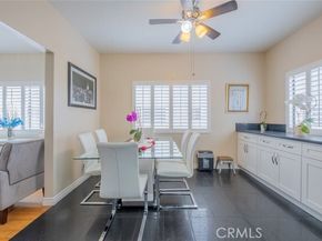 15053 Sherman Way A, Van Nuys (los Angeles) CA 91405
