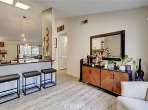 11350 Foothill Boulevard 30, Sylmar (los Angeles) CA 91342