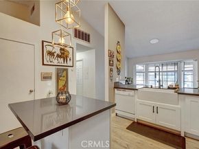 11350 Foothill Boulevard 30, Sylmar (los Angeles) CA 91342