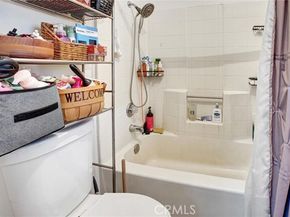 11350 Foothill Boulevard 30, Sylmar (los Angeles) CA 91342