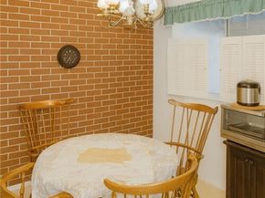 130 Marbly ave., Daly City CA 94015