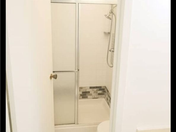 130 Marbly ave., Daly City CA 94015
