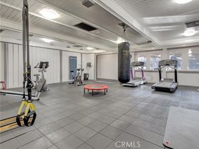 1062 Cabrillo Park C, Santa Ana CA 92701