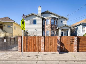 2915 Filbert St
