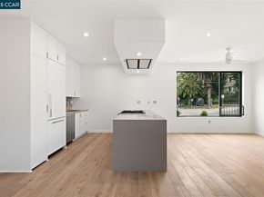 58 Vernon St 201, Oakland CA 94610