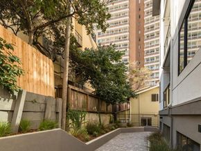 58 Vernon St 201, Oakland CA 94610