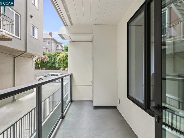 58 Vernon St 201, Oakland CA 94610