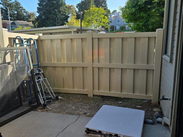 2753 East Ct, Richmond CA 94806