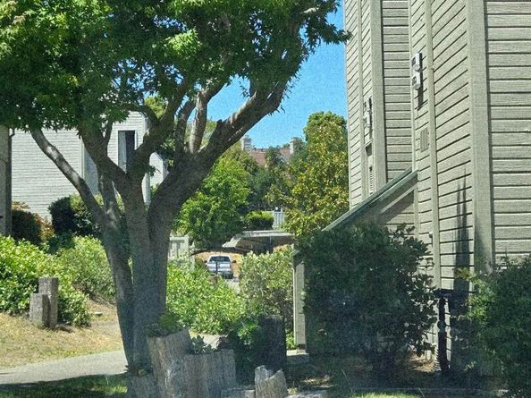 2753 East Ct, Richmond CA 94806