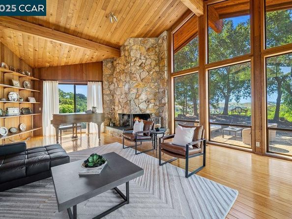 575 Morecroft Rd, Lafayette CA 94549