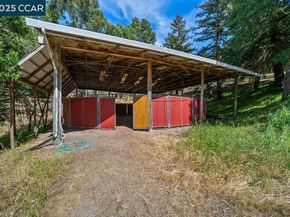 575 Morecroft Rd, Lafayette CA 94549