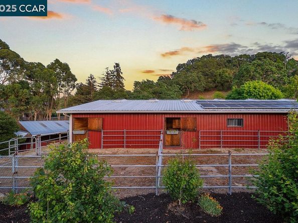 575 Morecroft Rd, Lafayette CA 94549