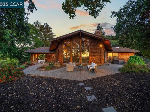 575 Morecroft Rd, Lafayette CA 94549