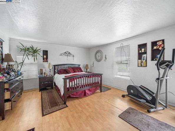 2550 Pleasant St, Oakland CA 94602