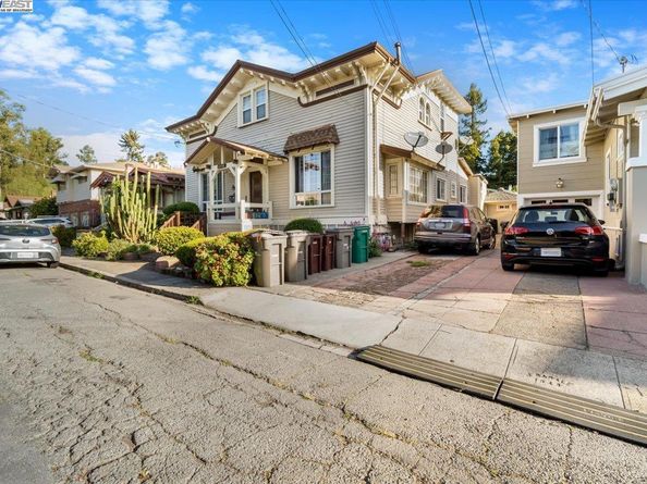 2550 Pleasant St, Oakland CA 94602