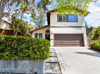 23920 Mayville Dr