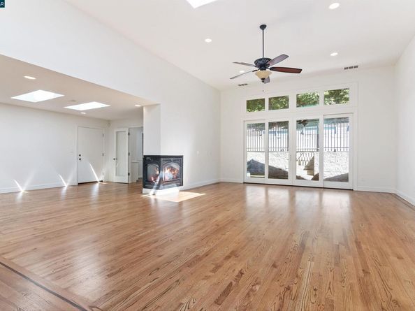225 Rheem Blvd, Moraga CA 94556